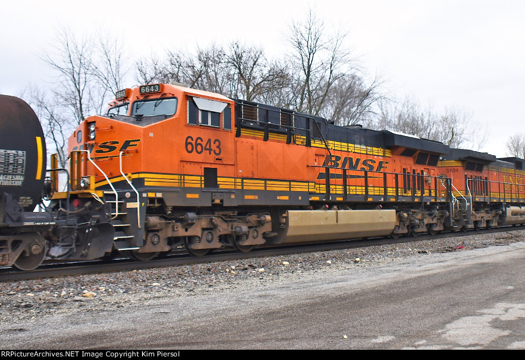 BNSF 6643